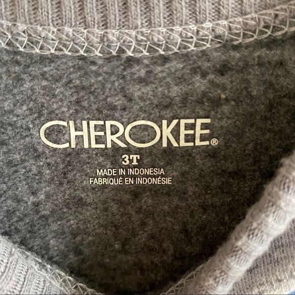 Cherokee Crew Neck Gray Sweatshirt - Picture 6 of 7